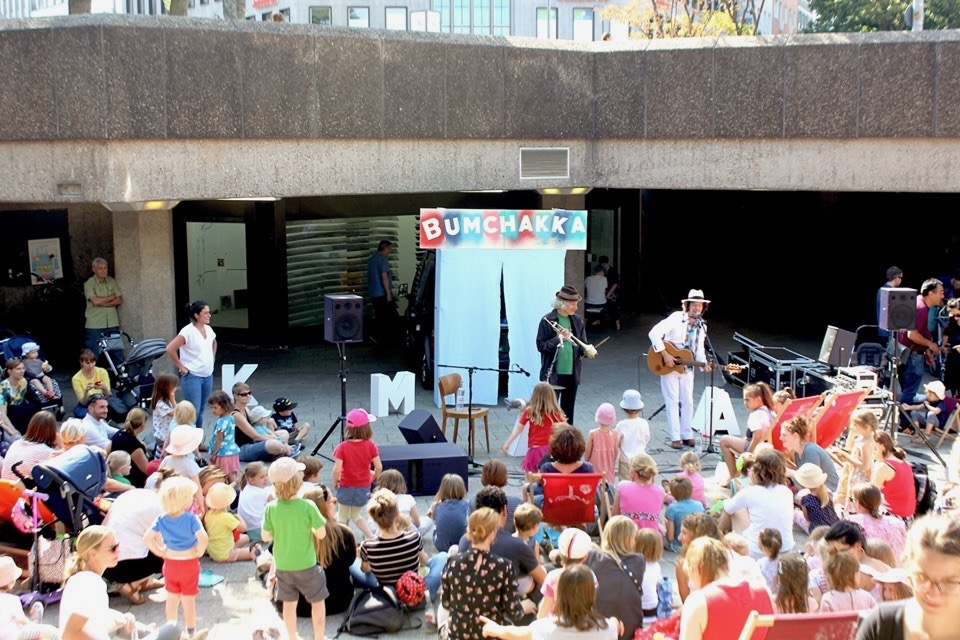 Musik und Begegnung am Ebertplatz