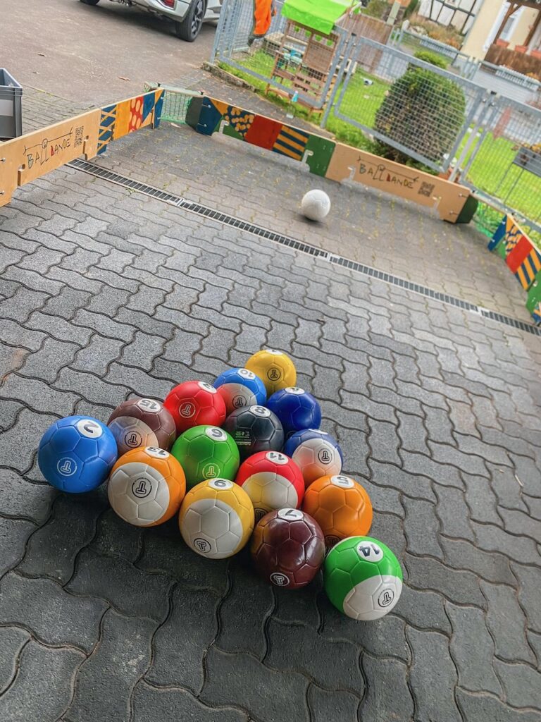 Offenes Spiel mit der Ballbande in Windeck